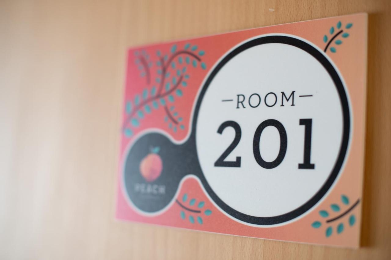 Peach Hostel & Suites ポルト エクステリア 写真
