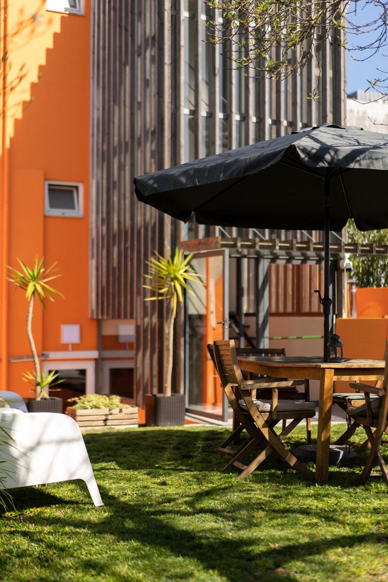 Peach Hostel & Suites ポルト エクステリア 写真